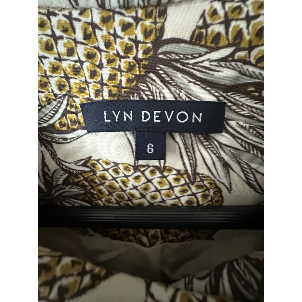 Lyn Devon Audrey Pineapple Button 3/4 Sleeve Ligh… - image 2